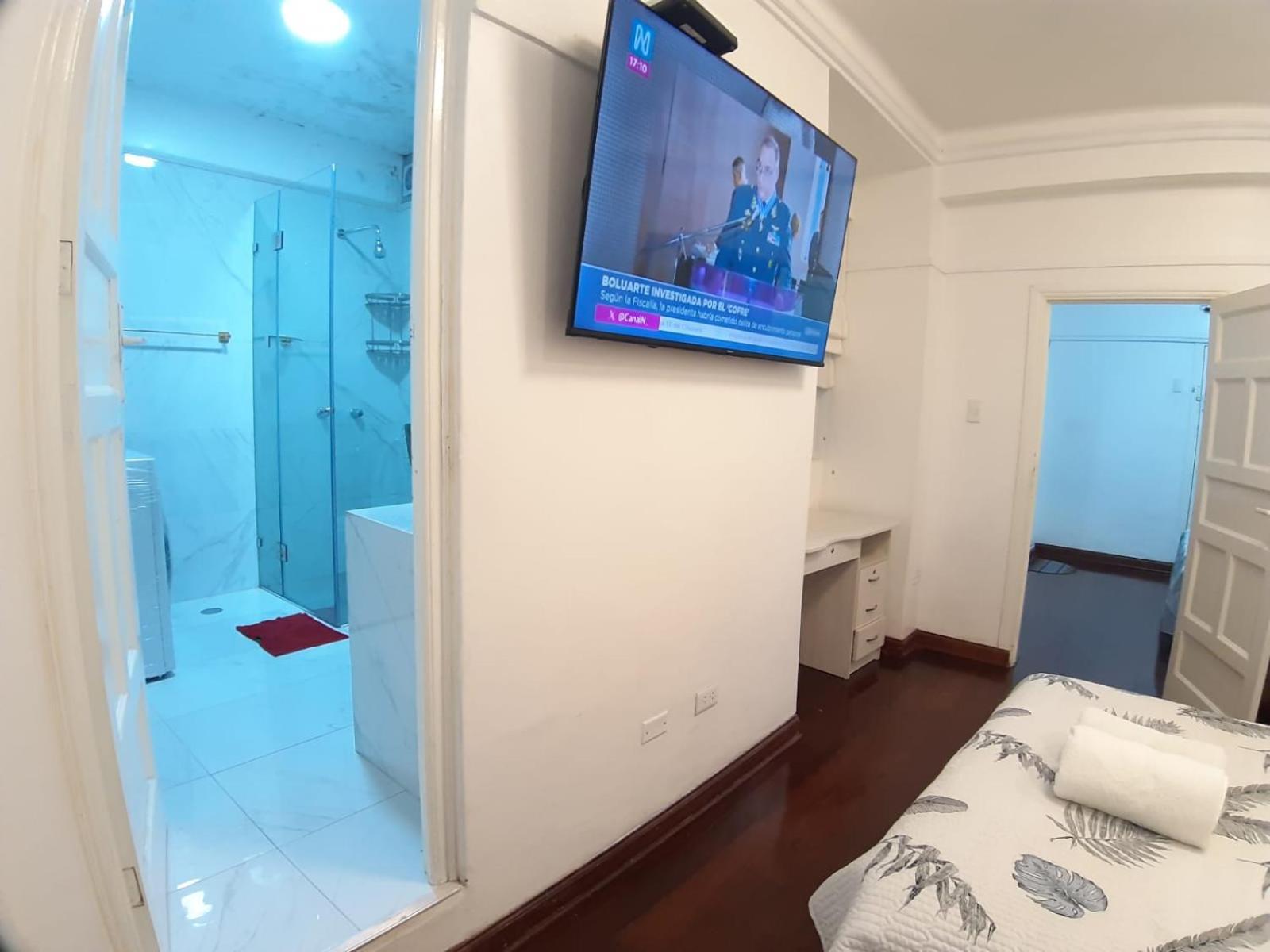 Apartamento Lindo - A 2 Cuadras De La Plaza De Armas Y Del Palacio De Gobierno Lima Exterior foto