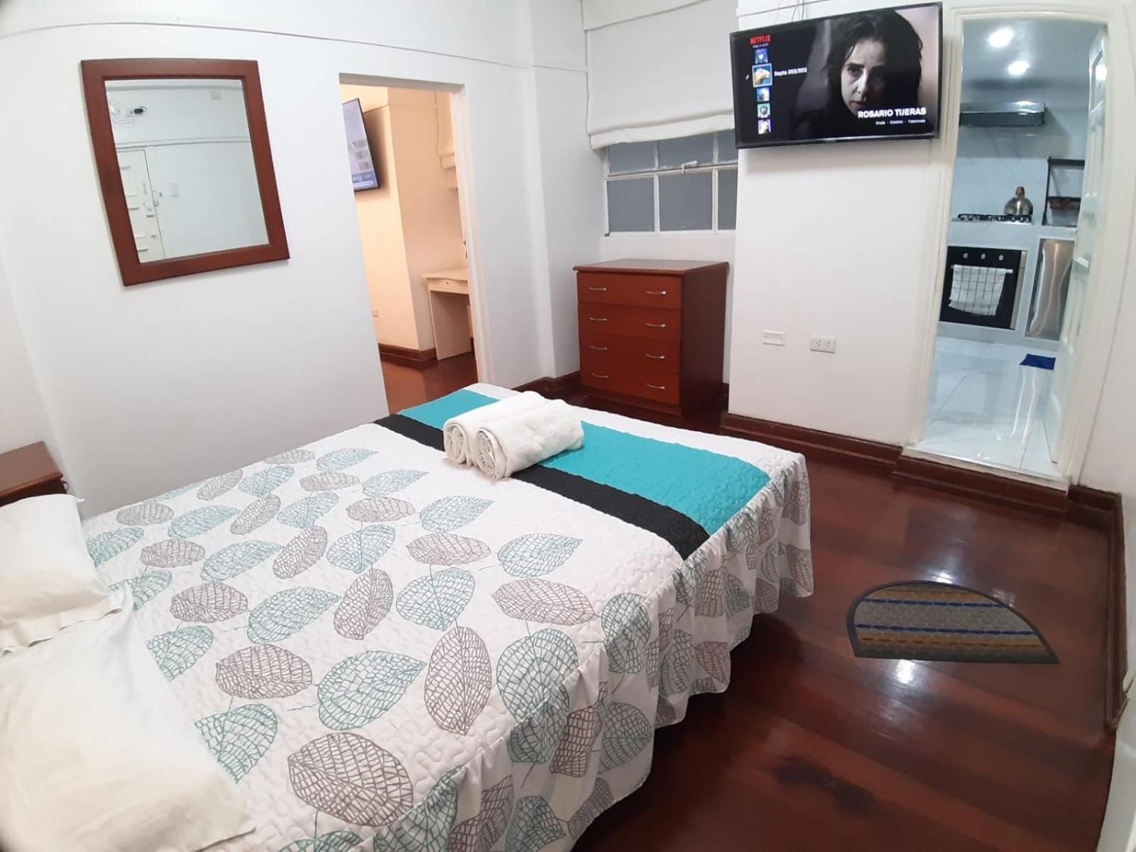 Apartamento Lindo - A 2 Cuadras De La Plaza De Armas Y Del Palacio De Gobierno Lima Exterior foto
